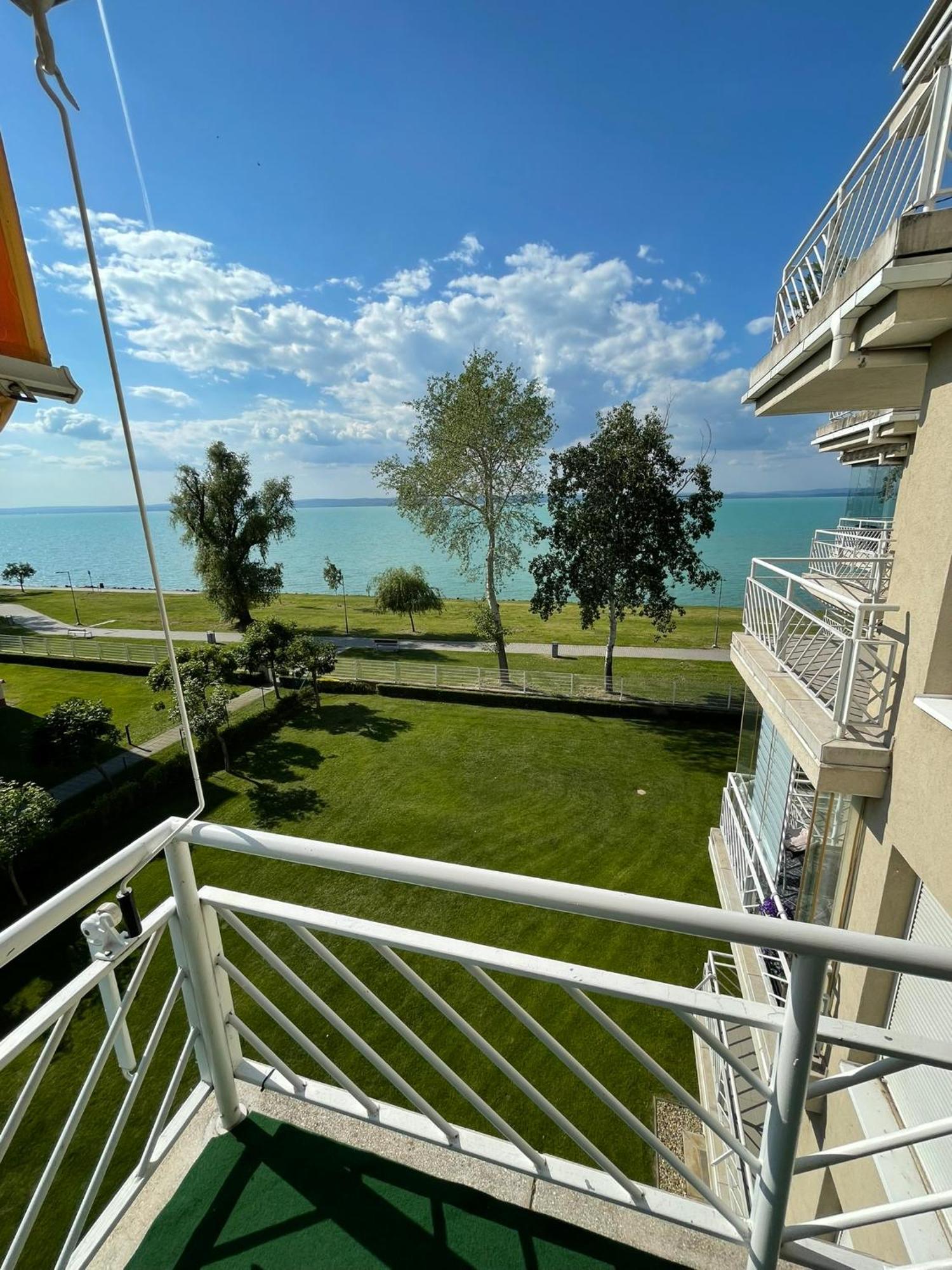 Blanca Apartman Siófok Exteriör bild